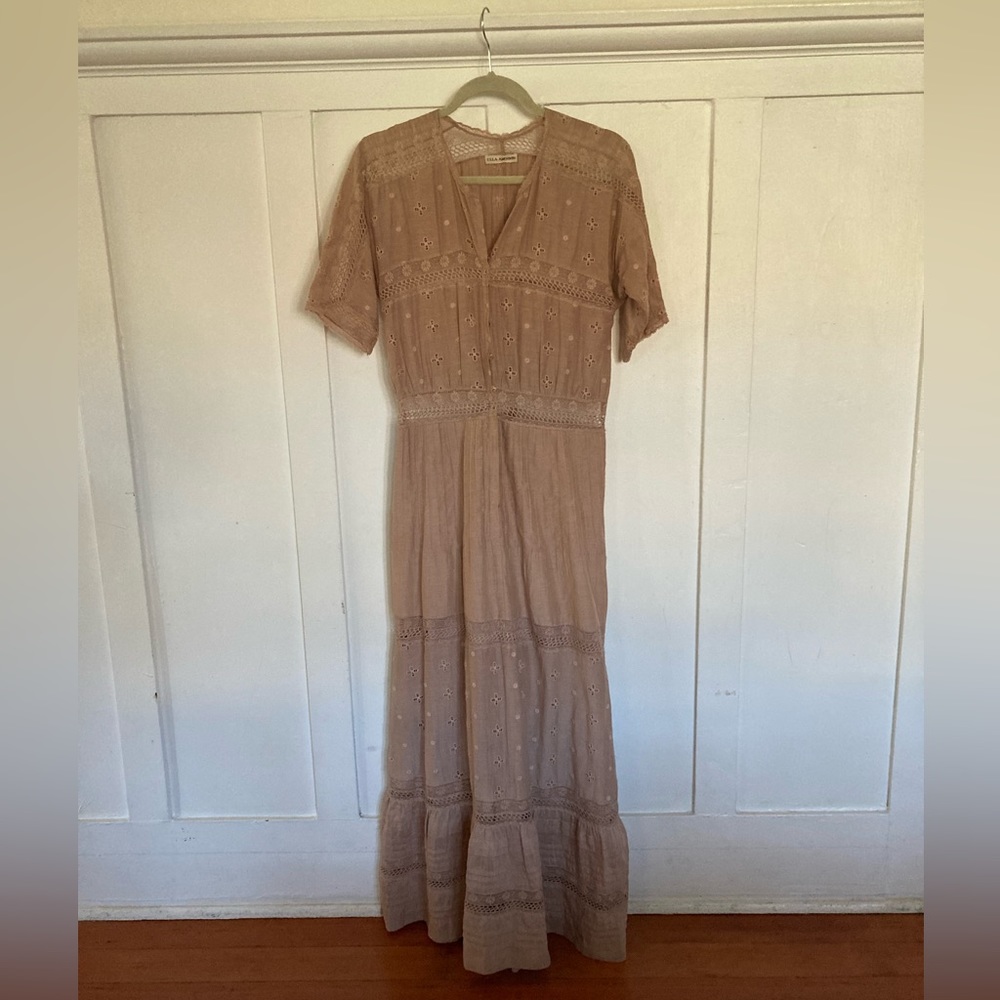 Beautiful Ulla Johnson dusty rose lace dress